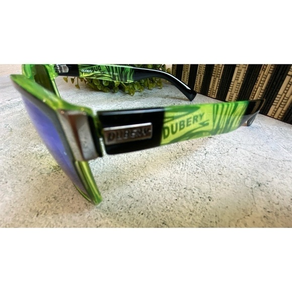 Dubery Polarized UV400 Driving Sunglasses - Picture 4 of 8